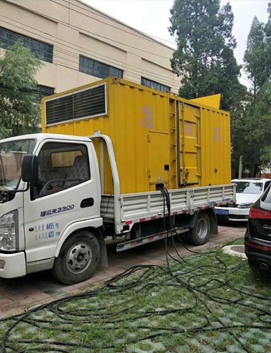 龙沙发电车出租-柴油发电机组排烟系统设计要求及其考虑因素