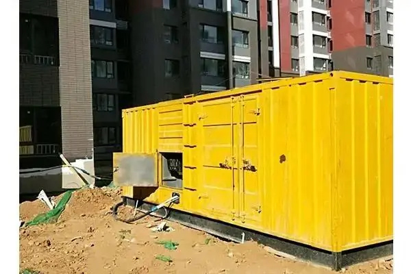 龙沙发电机租赁中燃油压力过低会对发动机的哪些部件造成损坏？
