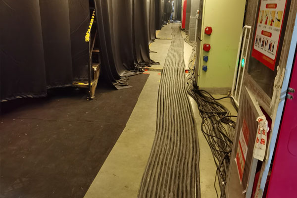 龙沙柴油发电机组的输出电压可以调节到哪些范围？