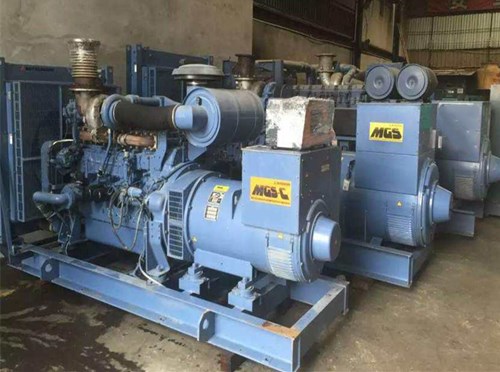 龙沙不同品牌的柴油发电机组冷却液可以混用吗？