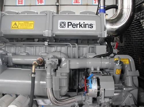 龙沙如何判断冷却液是否需要更换？