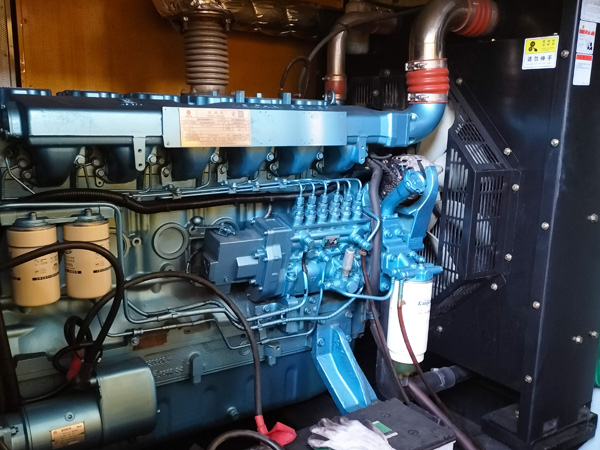 龙沙磷酸铁锂蓄电池的使用寿命与哪些因素有关？