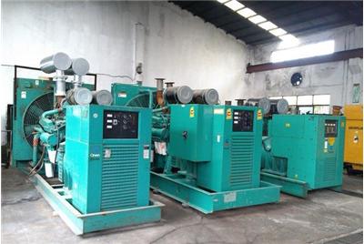 龙沙如何判断汽油发电机组电瓶的使用寿命？